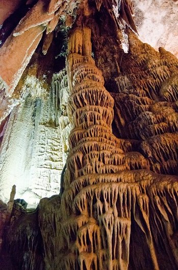 Jaskinia Cueva de Nerja w Hiszpani na Costa del Sol