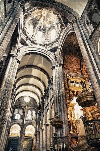 katedra w Santiago de Compostela - kopuła.jpg