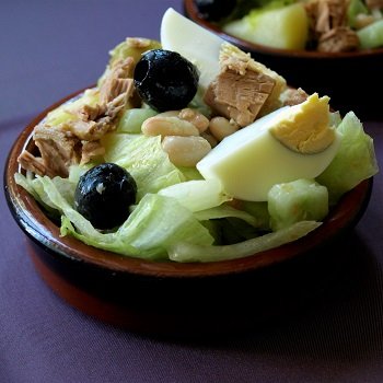 Ensalada aragonesa - przepis na sałatkę aragońską