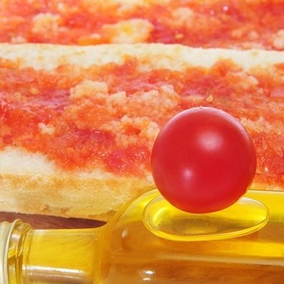 Hiszpański przepis na pan con tomate (pa amb tomaquet)
