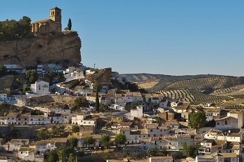 Montefrío - miasteczko w Andaluzji z piękną panoramą
