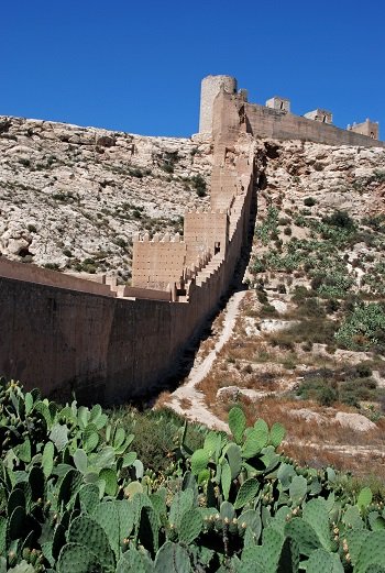 Alcazaba de Almería - zamek arabski na południu Hiszpanii (Andaluzja)