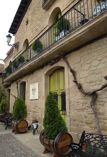 Wino Muga - zwiedzanie winarni Bodegas Muga w Haro (Rioja)