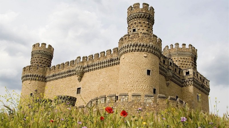 Zamek Castillo de Mendoza (Manzanares el Real, Hiszpania)