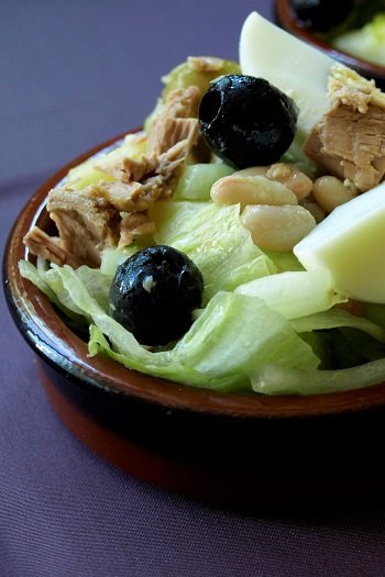 Przepis na sałatkę aragońską (ensalada aragonesa)